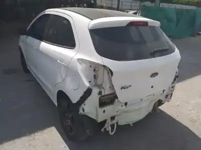 Veículo de Sucata ford ka+ active do ano 2018 alimentado yskd