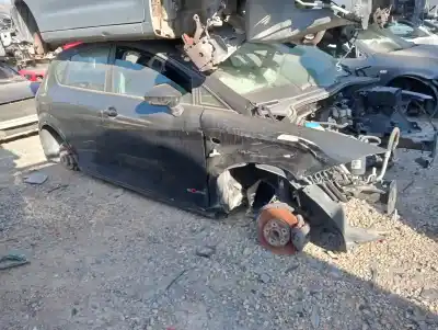 Vehicul casat seat leon (1p1) reference al anului 2012 alimentat cay