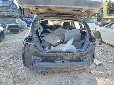 Vehicul casat seat leon (1p1) reference al anului 2012 alimentat cay