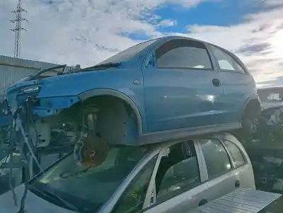 Здавання транспортного засобу OPEL CORSA C FURGONETA/HATCHBACK (X01) 1.7 DI 16V (F08, W5L) року 2003 потужний Y17DTL