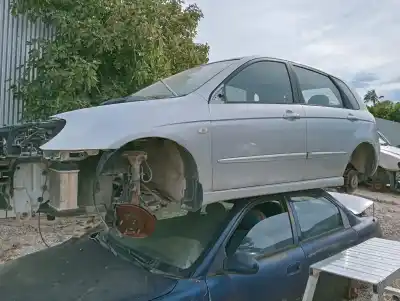 Vehicul casat kia cerato 1.5 crdi al anului 2005 alimentat d4fa