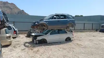 Vehicul casat kia cerato 2.0 ex crdi berlina al anului 2004 alimentat d4ea