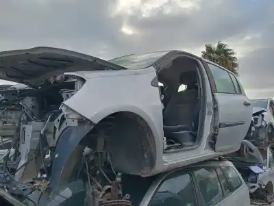 Scrapping Vehicle renault clio iii exception of the year 2007 powered d4fd7