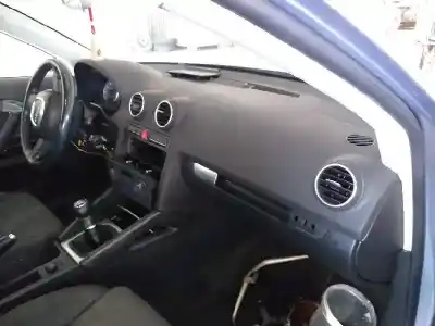 Sloopvoertuig audi a3 (8p) 2.0 fsi ambiente van het jaar 2004 aangedreven axw