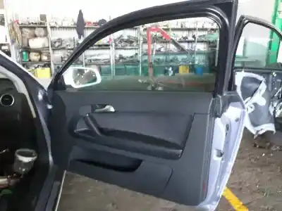 Sloopvoertuig audi a3 (8p) 2.0 fsi ambiente van het jaar 2004 aangedreven axw