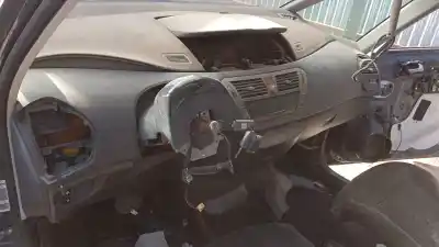 Здавання транспортного засобу citroen c4 picasso i monospace (ud_) 1.6 hdi року 2008 потужний 9hz