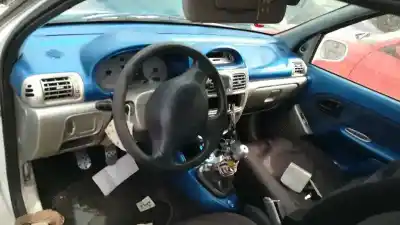 Veicolo di demolizione renault clio ii fase i (b/cbo) 1.9 d alize dell'anno 1999 alimentato f8q