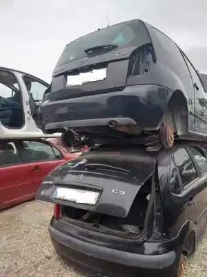 Scrapping Vehicle citroen c3 pluriel 1.4 of the year 2003 powered kfv