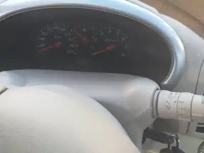 Veículo de Sucata nissan micra (k12e) acenta do ano 2004 alimentado cr12