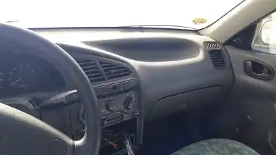 Veicolo di demolizione daewoo lanos cool dell'anno 1997 alimentato a15sms