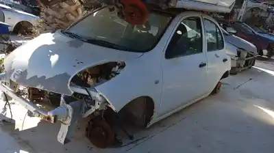 Veículo de Sucata nissan micra (k12e) acenta do ano 2003 alimentado cr12