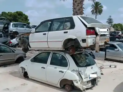 Veículo de Sucata nissan micra (k12e) acenta do ano 2003 alimentado cr12