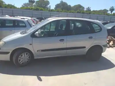 Scrapping Vehicle renault scenic (ja..) 1.9 dti diesel 80 cv / 59 kw of the year 2002 powered f9qq7
