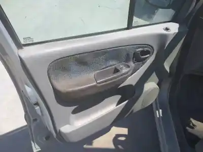 Scrapping Vehicle renault scenic (ja..) 1.9 dti diesel 80 cv / 59 kw of the year 2002 powered f9qq7