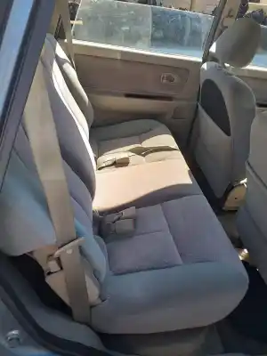 Veículo de Sucata kia carens 1.8 monovolumen do ano 2002 alimentado tb