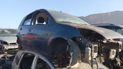 Veículo de Sucata ford fiesta (cbk) ambiente do ano 2004 alimentado fxjb