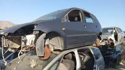 Veículo de Sucata ford fiesta (cbk) ambiente do ano 2004 alimentado fxjb