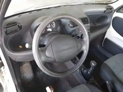 Veicolo di demolizione fiat seicento (187) active dell'anno 2003 alimentato 187a1000