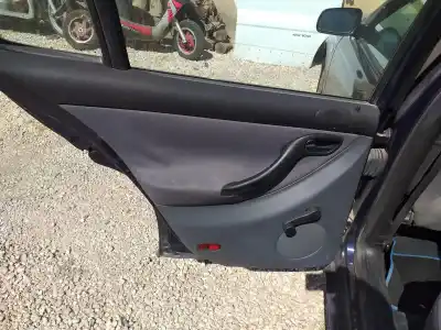 Здавання транспортного засобу seat leon (1m1) 1.9 tdi року 2000 потужний agr