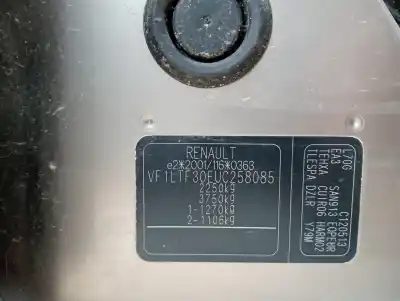 Scrapping Vehicle renault latitude initiale 241 cv / 177 kw of the year 2011 powered v9x891