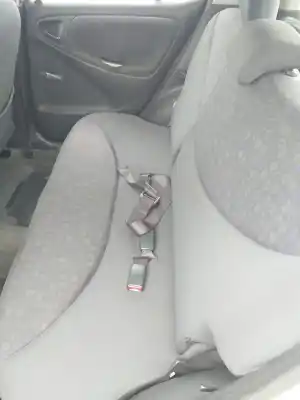 Здавання транспортного засобу toyota yaris (ncp1/nlp1/scp1) 1.0 linea luna року 2003 потужний 1szfe