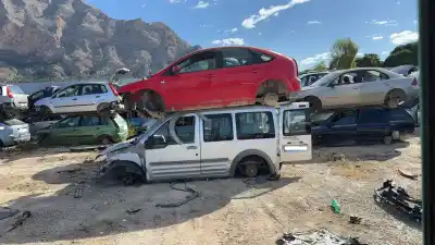 Здавання транспортного засобу ford transit connect (tc7) furg. 90 cv / 66 kw року 2006 потужний hcpa