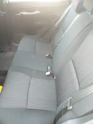 Veículo de Sucata toyota auris luna+ do ano 2007 alimentado 1nd