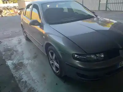 Scrapping Vehicle seat leon (1m1) 1.9 tdi of the year 2005 powered asv