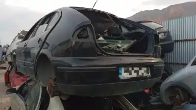 Scrapping Vehicle seat leon (1m1) last edition of the year 2001 powered aus