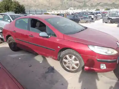 Veículo de Sucata peugeot 407 business line do ano 2007 alimentado 6fy