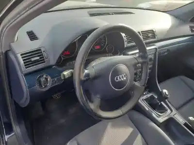 Scrapping Vehicle audi a4 b6 avant (8e5) 1.9 tdi of the year 2002 powered awx