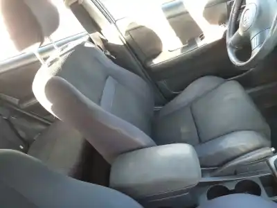 Scrapping Vehicle toyota corolla (e12) 1.6 16v of the year 2005 powered 3zz-fe