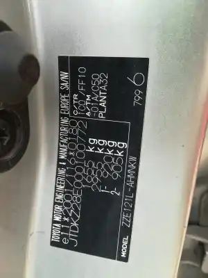 Scrapping Vehicle toyota corolla (e12) 1.6 16v of the year 2005 powered 3zz-fe