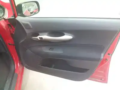 Sloopvoertuig toyota auris luna van het jaar 2008 aangedreven 1zr