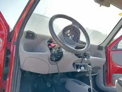 Veicolo di demolizione fiat seicento (187) active dell'anno 2004 alimentato 187a1000