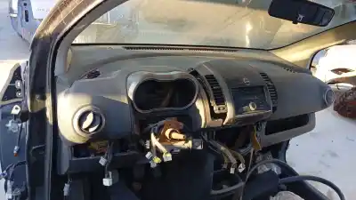 Veículo de Sucata nissan note (e11e) naru edition 88 cv / 65 kw do ano 2006 alimentado cr14