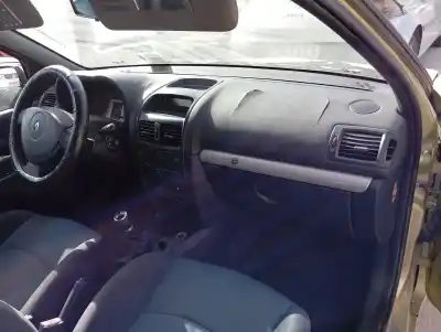 Утилизация автомобиля renault clio ii fase ii (b/cb0) base authentique 82 cv / 60 kw года 2003 питание k9kb7