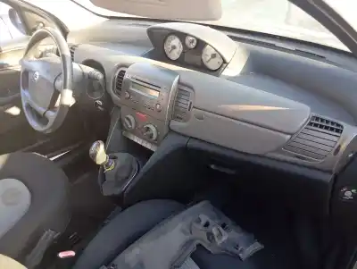 Scrapping Vehicle lancia ypsilon (101) 1.2 8v of the year 2003 powered 188a4000