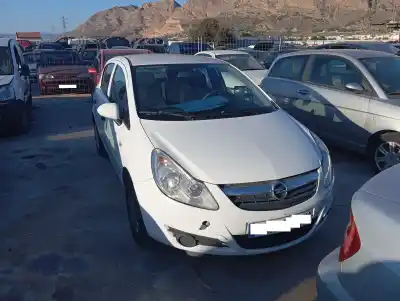 Здавання транспортного засобу opel corsa d cmon року 2010 потужний a12xer