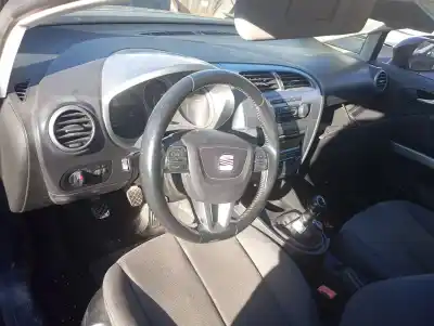 Scrapping Vehicle seat leon (1p1) reference of the year 2011 powered cay