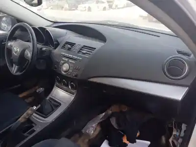 Veículo de Sucata mazda 3 (bl) 2.0 mzr disi (blefw) do ano 2009 alimentado lf