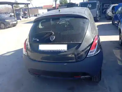 Veículo de Sucata lancia ypsilon (402) 30th anniversary do ano 2015 alimentado 169a4000