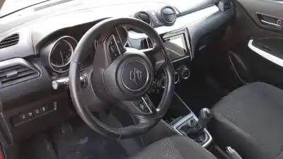 Veicolo di demolizione suzuki swift (az) basic dell'anno 2018 alimentato k12c