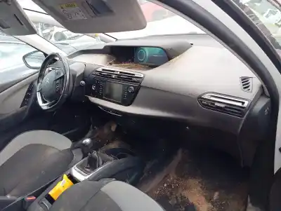 Scrapping Vehicle citroen c4 picasso attraction of the year 2015 powered bh01