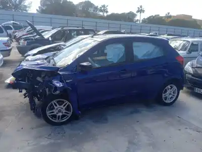Veículo de Sucata ford ka+ active do ano 2017 alimentado yskd