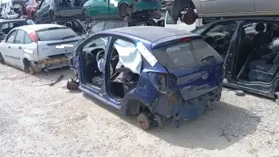 Veículo de Sucata ford ka+ active do ano 2017 alimentado yskd