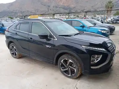 Здавання транспортного засобу mitsubishi eclipse cross (gk_) plug-in hybrid 4wd (gl3w) року 2022 потужний 4b12