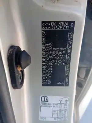 Veículo de Sucata toyota corolla e21 corolla (e21/eh1) touring hybrid do ano 2019 alimentado 