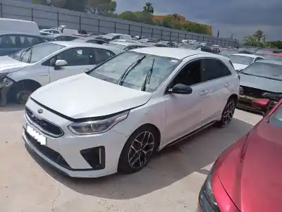 Scrapping Vehicle kia ceed gt-line 160 cv / 118 kw of the year 2021 powered 
