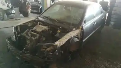 Veículo de Sucata kia opirus (gh) 3.5 do ano 2004 alimentado 0